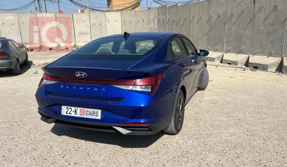 هیوندای ئەلەنترا
